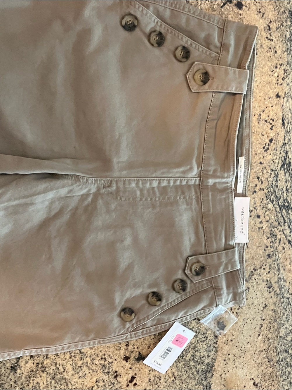 Westbound High-Rise Short in Olive Taupe